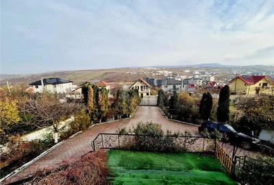 Casa tip duplex spatioasa cu garaj - 4