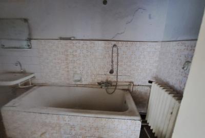 Zona Tomis 2 - casa caramida renovabila / 3 camere - 5
