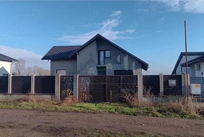 Casă cu Teren 650 Mp în Vorovești - 3