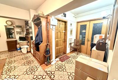 Apartament cu 4 camere decomandat în 9 Mai - 3