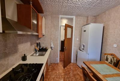 Apartament cu 3 camere de inchiriat in zona Titan -Auchan - 8