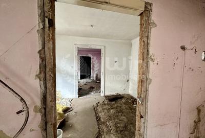 Casă cu 3 camere cu Canalizare în Central - 3