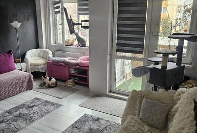 Garsonieră decomandată în Central - 2