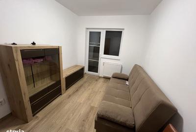 Apartament cu 3 camere semidecomandat în Central - 8