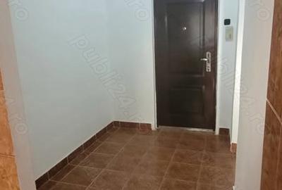 Garsonieră decomandată în Rogerius - 9
