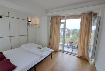 APARTAMENT 3 CAMERE   CU 3 BAI - LUX - LOC PARCARE - COMISION 0 - 34