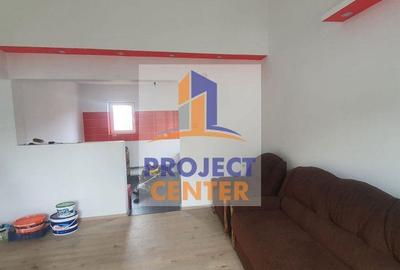 Casă cu 4 camere cu Teren 300 Mp în Bradu - 2