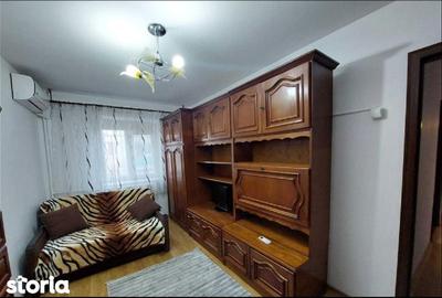 Apartament cu 3 camere semidecomandat, mobilat în Casa de Cultură - 7