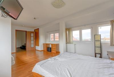 Duplex 3 Camere – 132 mp, Brașovul Vechi, Strada Avram Iancu - 10
