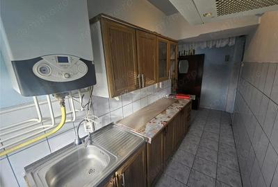 Apartament cu 2 camere nedecomandat în Micro III - 19