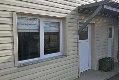 Spațiu comercial, de 10,000 mp, în Central - 3