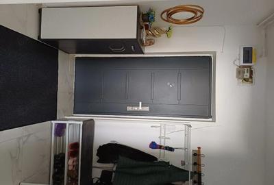 Apartament cu 3 camere decomandat în Berceni - 9