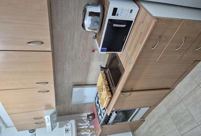 Inchiriez garsoniera si loc de parcare subteran - 2