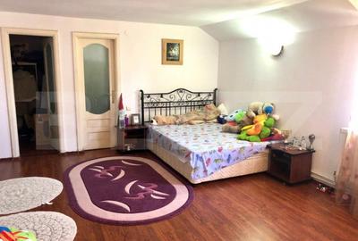 Casă cu 5 camere cu Canalizare în Central - 16