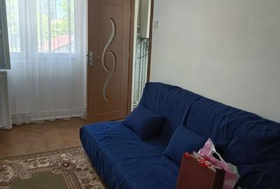 Apartament cu 2 camere în Podu Roș