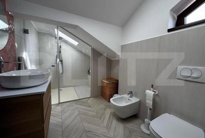 Casă cu 4 camere cu Teren 345 Mp în Central - 10