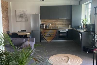 Apartament cu 2 camere decomandat, mobilat în Gara