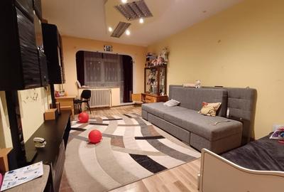 Apartament 3 camere si 2 bai, decomandat, zona Gara - 2