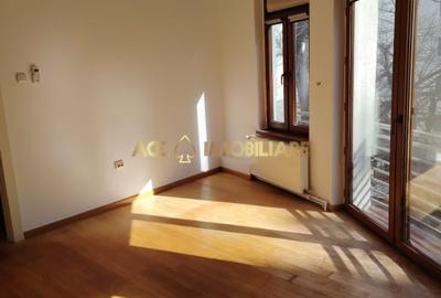 Apartament cu 6 camere decomandat, mobilat în Victoriei - 14