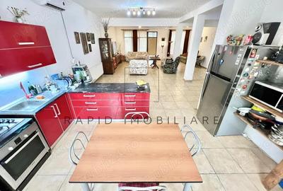 Casă cu 6 camere cu Teren 1000 Mp în Central - 1
