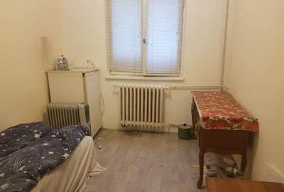 Garsoniera confort trei, in bloc de garsoniere, semimobilata, pe Stadionului 5 - 7