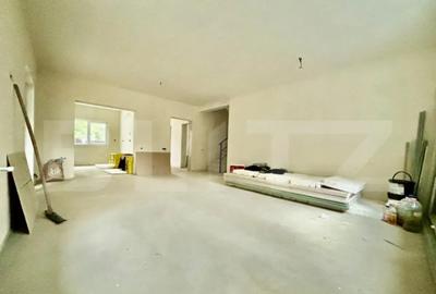 Casă cu 5 camere cu Teren 580 Mp în Central - 10