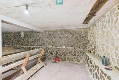 Teren 977 mp cu funda?ie ?i pivni?a finalizata - 7