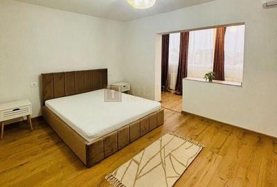 Garsonieră decomandată, mobilată în Lipovei