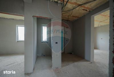 Casă cu 3 camere cu Teren 455 Mp în Sânmartin - 15