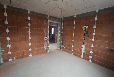 Casă P + 1, central, vis-a-vis de Stadionul Municipal - 3