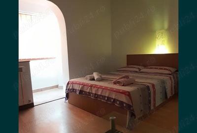 Garsonieră decomandată în Central - 7