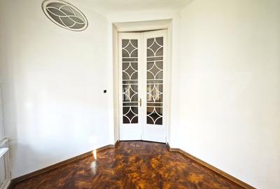 Apartament imens, 4 camere-Stil evreiesc autentic - 3