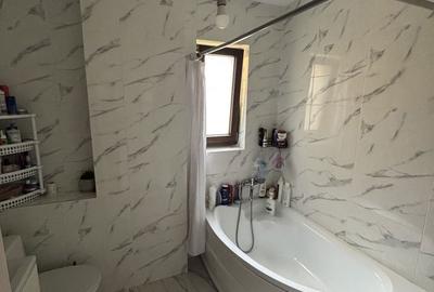 Apartament cu 3 camere în Valea Adâncă - 9