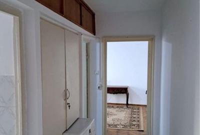 Apartament cu 2 camere semidecomandat în Central - 2