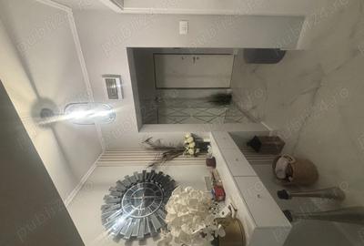 Apartament cu 3 camere decomandat în Conacu - 1