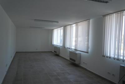 Spațiu industrial, de 1,140 mp, în Apărătorii Patriei - 4