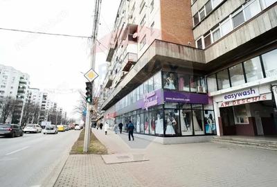 Spa?iu comercial de 218.14mp de inchiriat in zona Bd. Independentei - 8