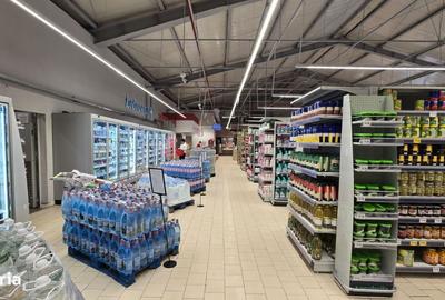 Spațiu comercial, de 910 mp, în Minieri - 3