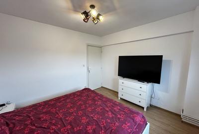 Apartament cu 4 camere semidecomandat, mobilat în Micălaca - 2