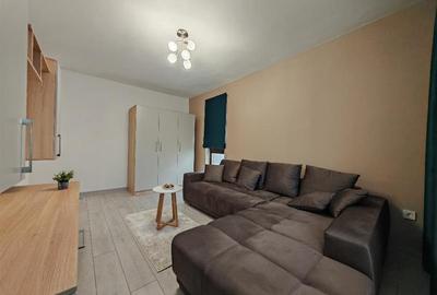 Garsonieră decomandată, mobilată în Sânpetru - 9