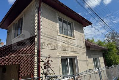 Casa individuala, zona Putnei, Radauti.
