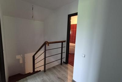 Casă cu 4 camere cu Teren 209 Mp în Măgurele - 14