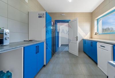 Casă cu 7 camere cu Teren 1023 Mp în Murighiol - 35