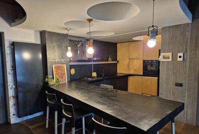 Apartament cu 3 camere în Central - 3