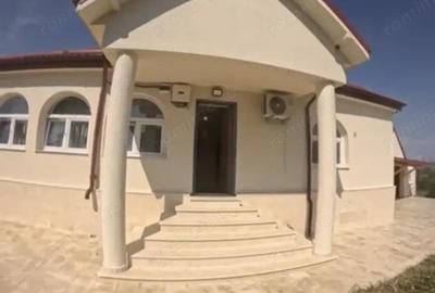 Casa parter , teren 1000 mp , panouri fotovoltaice, Simnicu de sus - 1