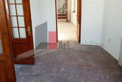 Vila  de inchiriat recent renovata Vila  de inchiriat recent renovata - 20