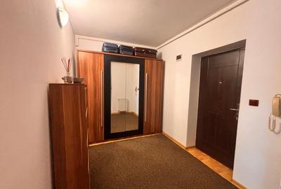 Apartament cu 3 camere decomandat, mobilat în Independenței - 6