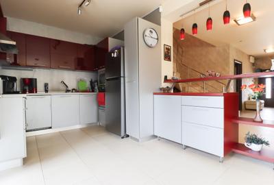 Casa Genas – o proprietate cum rar vezi – - 17