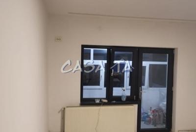 Apartament cu 3 camere decomandat, mobilat în Central - 1