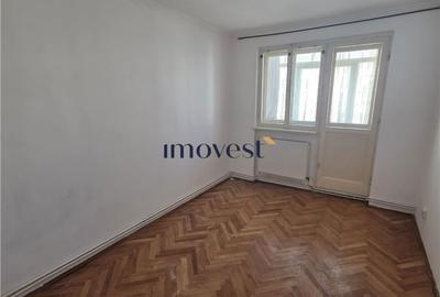 Apartament cu 2 camere decomandat în Micro 14 - 10